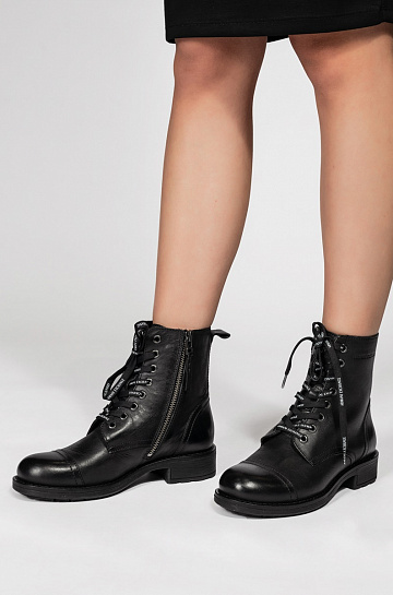 Ботинки ARMANI EXCHANGE